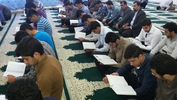 مراسم قرائت آیاتی از کلام الله مجید  ونثار فاتحه ای به ارواح کششته شدگان فاجعه منا در دانشگاه فرهنگیان مازندران 4