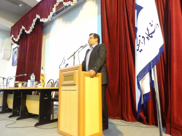 نشست صمیمی مدیر کل محترم آموزش و پرورش استان مازندران و معاونین محترم با دانشجو معلمان پردیس دکتر شریعتی مازندران 3