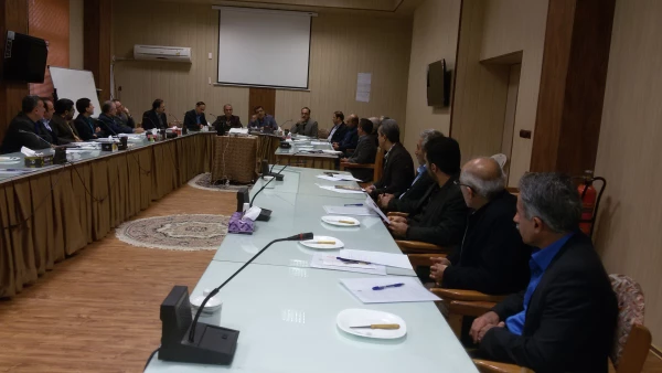 جلسه هم اندیشی مدیریت دانشگاه فرهنگیان استان و پردیس دکتر شریعتی مازندران با مدیران و معلمین راهنمای مدارس هدف کاورزی 5