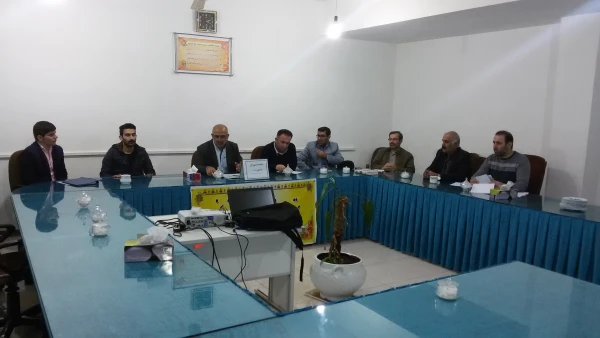 اولین جلسه شورای صنفی (ترم دوم) پردیس دکتر شریعتی مازندران شنبه  (96/11/28) 5