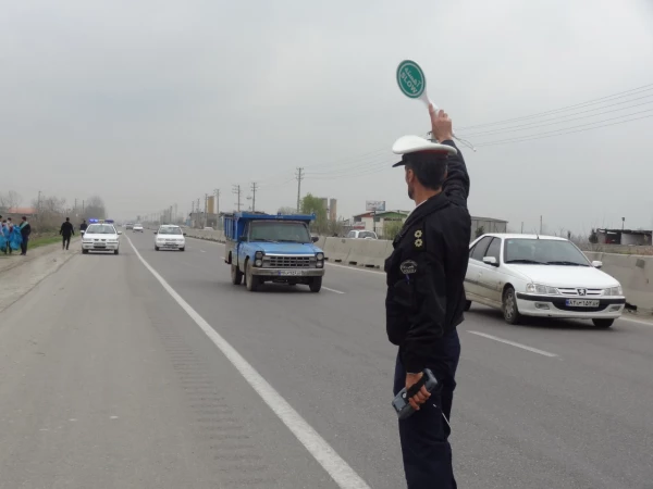 طرح پاکسازی دانشگاه تا دانشگاه با حمایت کانون محیط زیست و با حضور مسئولان دانشگاه فرهنگیان مازندران 9