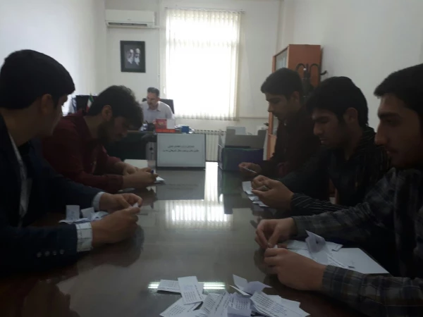 شمارش آرای انتخابات کانون های فرهنگی، هنری در پردیس دکتر شریعتی مازندران 4