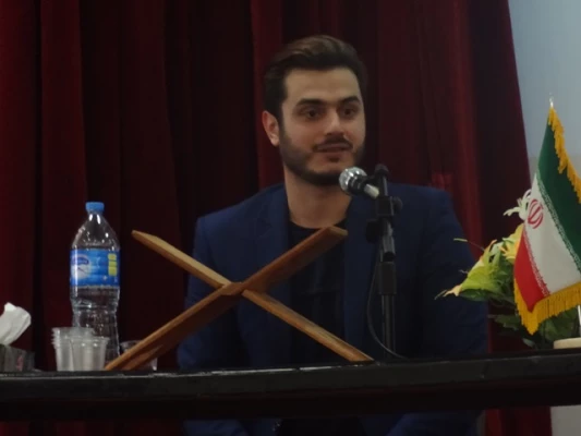 برگزاری کارگاه طب سنتی با سخنرانی دکتر سادات کرمی در سالن همایش پردیس در تاریخ 24/2/97 2