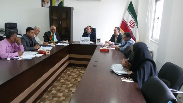 جلسه برگزاری امتحانات نیمسال دوم   (97-96 )
پردیس دکتر شریعتی مازندران 4