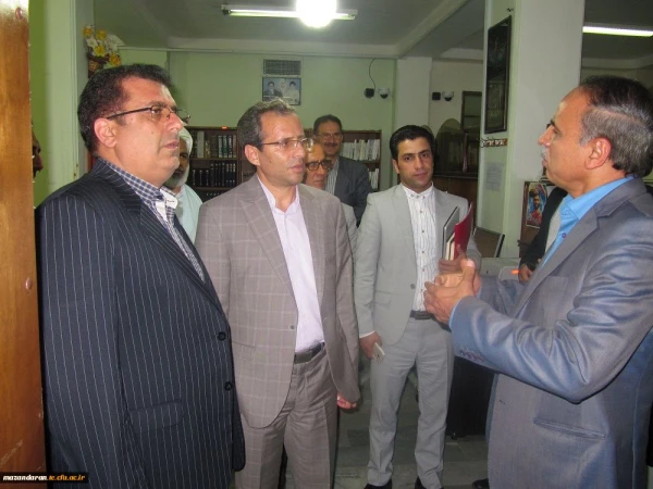 در بازدید دکتر طاهری نیا از پردیس دکتر شریعتی ساری تبیین شد:
ویژگیها و شاخص های دانشگاه فرهنگیان 2