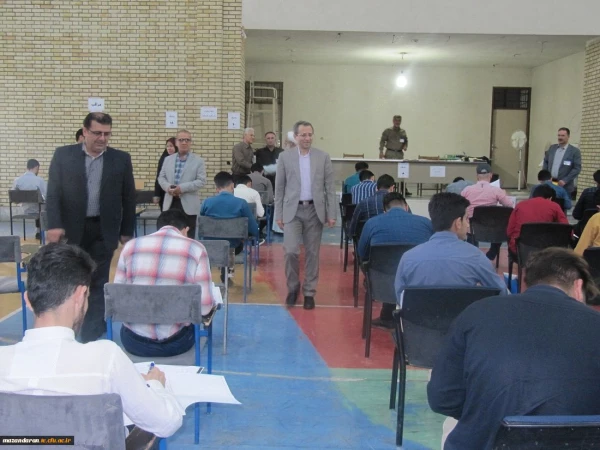 در بازدید دکتر طاهری نیا از پردیس دکتر شریعتی ساری تبیین شد:
ویژگیها و شاخص های دانشگاه فرهنگیان 4