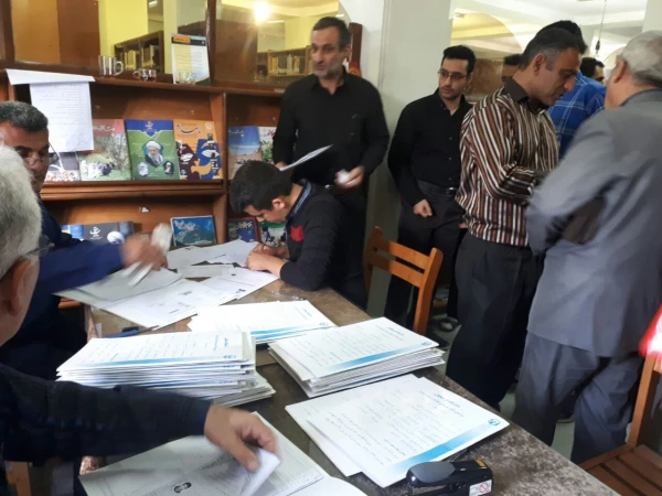 گزارش تصویری از روند ثبت نام دانشجویان جدید  ( ورودی 97 ) 5