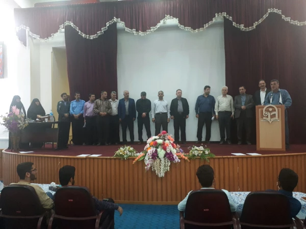 جلسه توجیهی معرفی حوزه های مختلف اداری ، کانونهای فرهنگی و تشکلات دانشجویی پردیس دکتر شریعتی به دانشجویان جدیدالورود روز سه شنبه 1397/07/10 2