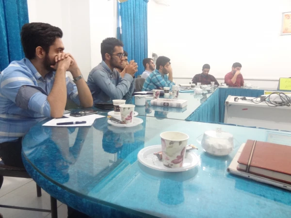 جلسه فعالین فرهنگی و دبیران تشکل ،بسیج ، نشریات ،کانونهای فرهنگی وانجمنهای علمی پردیس دکتر شریعتی با مسئولین پردیس در روز سه شنبه مورخ 97/7/17 4