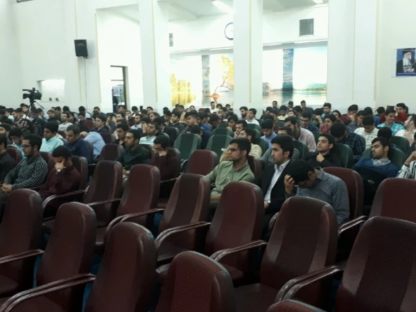 کارگاه مهدویت با حضور استاد عبادی از بنیاد مهدویت. 23/7/97 2