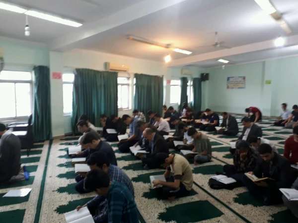 برنامه های هفته قرانی پردیس از جمله قرائت قرآن  ،جزءخوانی ،ختم قرآن کریم ، معنی و تفسیر سوره های کوچک  قرآن 10