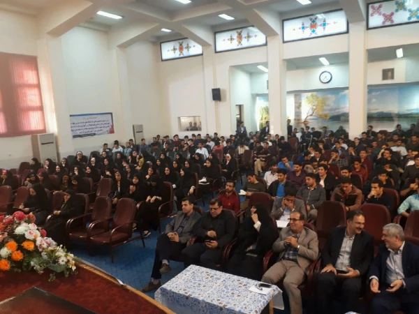 جشن آغازولایت عهدی حجه ابن الحسن العسکری (عج) و جشن میلاد پیامبر اکرم (ص) وامام جعفرصادق (ع) توسط انجمن اسلامی پردیس دکتر شریعتی 3