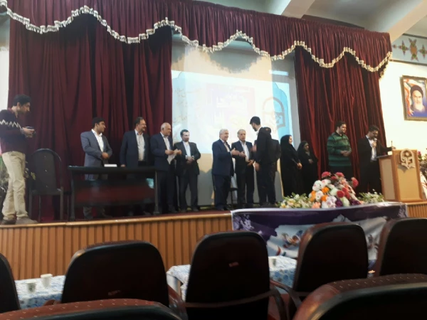 جشن آغازولایت عهدی حجه ابن الحسن العسکری (عج) و جشن میلاد پیامبر اکرم (ص) وامام جعفرصادق (ع) توسط انجمن اسلامی پردیس دکتر شریعتی 2