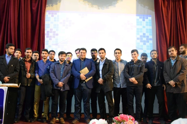 برگزاری نشست سیاسی با حضور دکتر پورمسعود در روز دوشنبه مورخ 28/8/97 در سالن همایش پردیس دکتر شریعتی   5