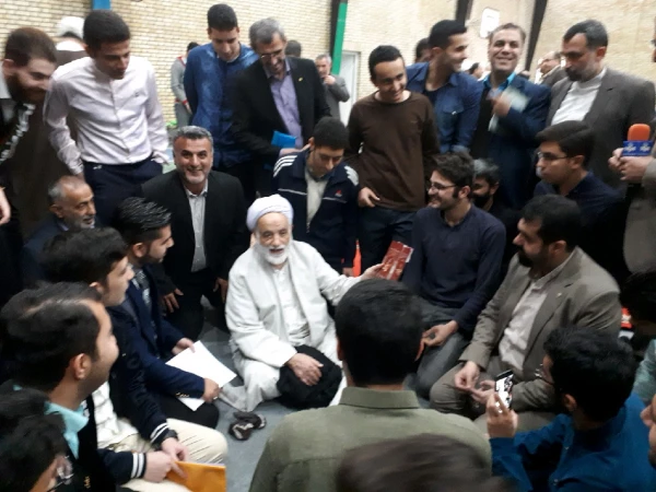 چهارمین دوره اجلاس استانی «نماز»                                                                                                                                                            2