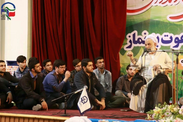 چهارمین دوره اجلاس استانی «نماز»                                                                                                                                                            9