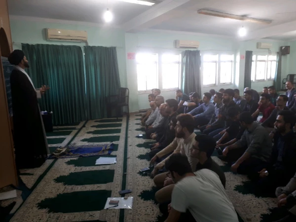 برگزاری برنامه هفته قرآنی و طرح   دوشنبه  های قرآنی  در پردیس دکتر شریعتی   4