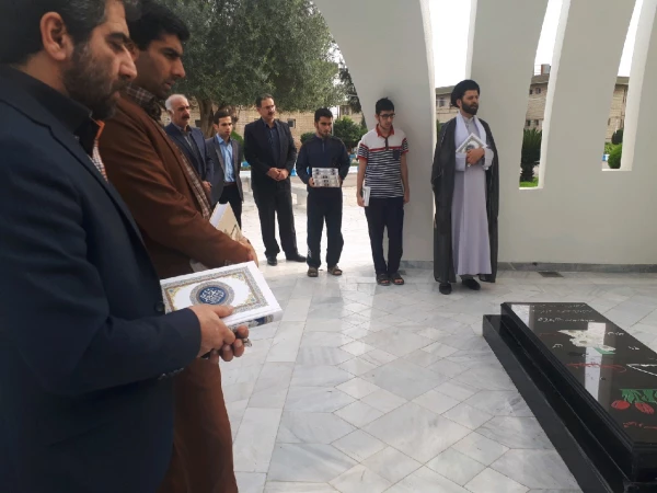 برگزاری دوشنبه قرانی و تفسیر سوره زلزل توسط حاج آقا خاکزاد  3