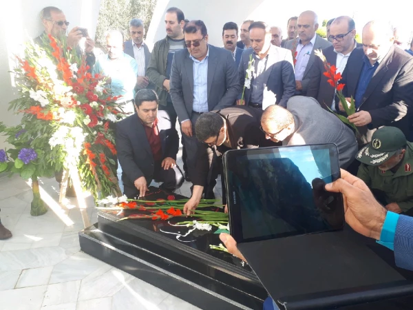 مراسم رو نمایی از یادمان شهید گمنام در پردیس دکتر شریعتی   9