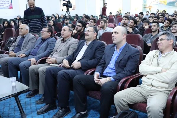 برگزاری همایش تخصصی زبان انگلیسی 3