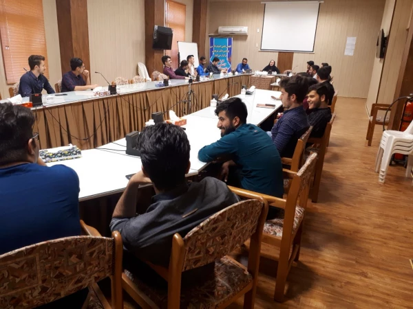 برگزاری نشست، به منظور آشنایی با منابع و گرایشهای مقطع کارشناسی ارشد رشته ادبیات فارسی 5