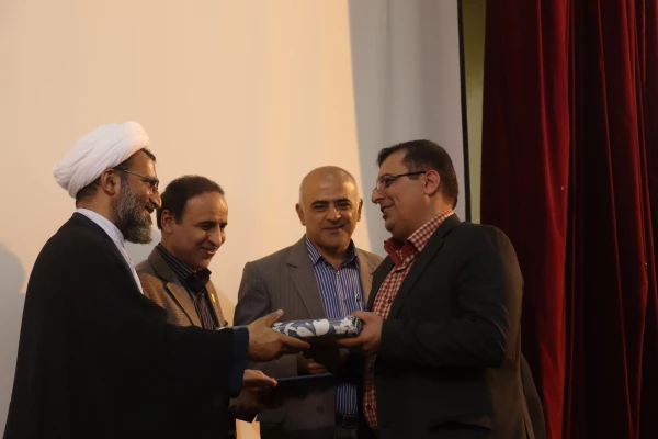 گزارش مراسم بزرگداشت روز معلم 6