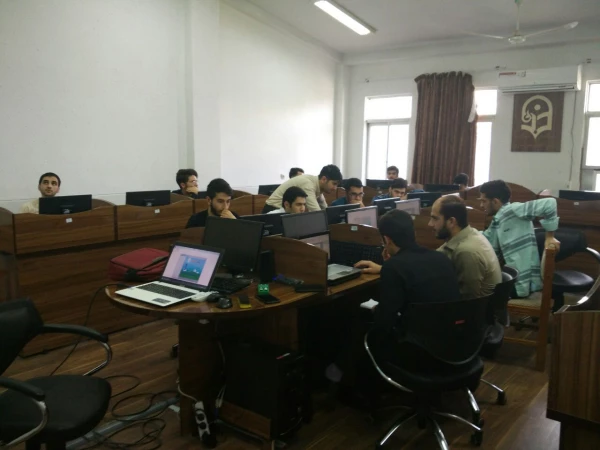 کارگاه تولید بازی ها و سرگرمی های آموزشی_ سایت پردیس دکتر شریعتی ساری 6