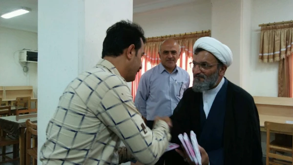 تکریم سادات به مناسبت عید غدیر خم در پردیس دکتر شریعتی ساری 3