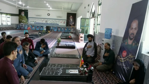 زیارت مزار شهداء دفاع مقدس و مدافع حرم 6