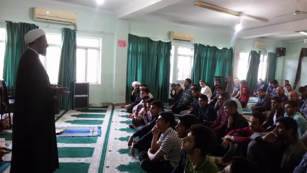 تقدیر از ایثارگران به مناسبت گرامیداشت هفته دفاع مقدس 6