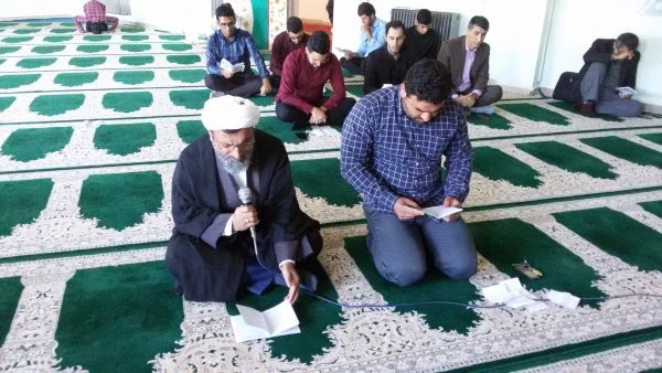 برگزاری مراسم عزاداری و زیارت عاشورا به مناسبت اربعین حسینی در نمازخانه پردیس دکتر شریعتی 5