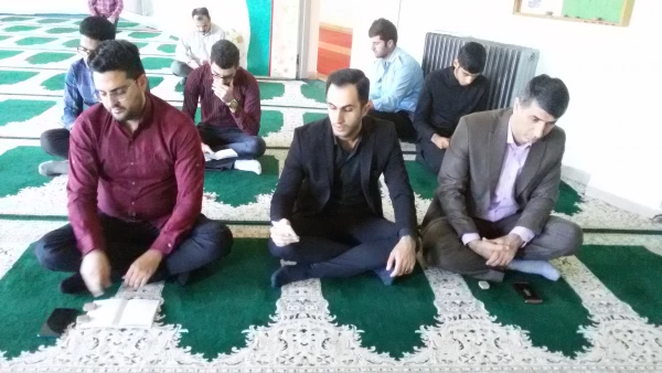 برگزاری مراسم عزاداری و زیارت عاشورا به مناسبت اربعین حسینی در نمازخانه پردیس دکتر شریعتی 7