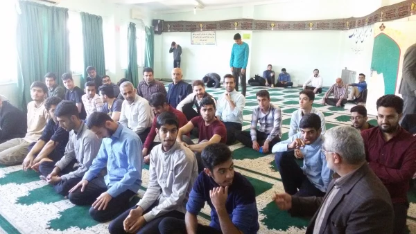 مرثیه سرایی و عزاداری بمناسبت شهادت  امام حسن عسکری علیه السلام                                                                               4