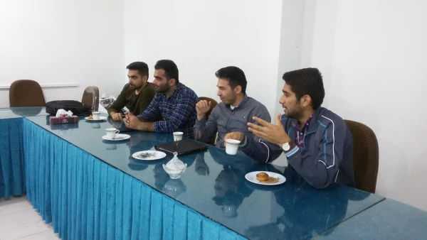 جلسه کارشناسان فرهنگی با دبیران کانون های پردیس دکتر شریعتی 3