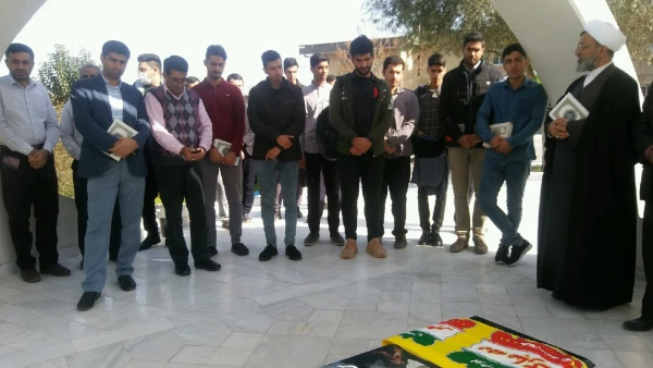 زیارت مزار شهید گمنام  3