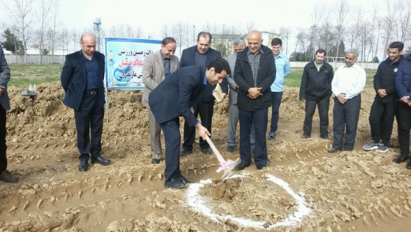مراسم کلنگ زنی ساخت زمین ورزشی فوتبال ساحلی 7
